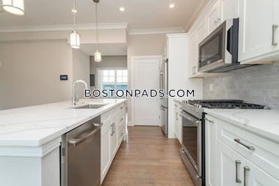 Jamaica Plain 3.5 Beds 2 Baths Boston - $4,400