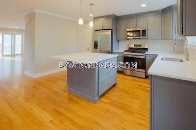 Waltham Apartment for rent 3 Bedrooms 3.5 Baths - $3,975